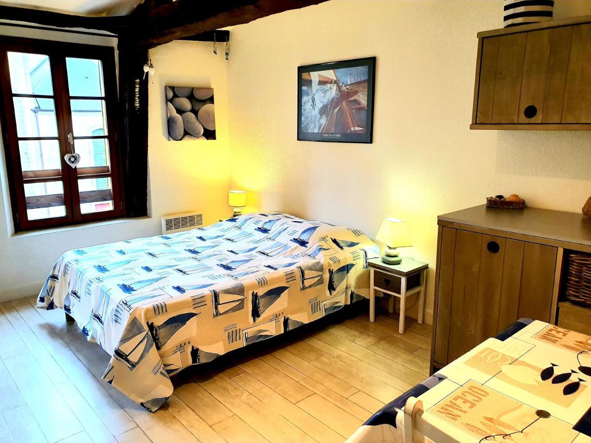 Apartamento Studio Convivial En Plein Coeur Du Centre Historique De Vannes Exterior foto