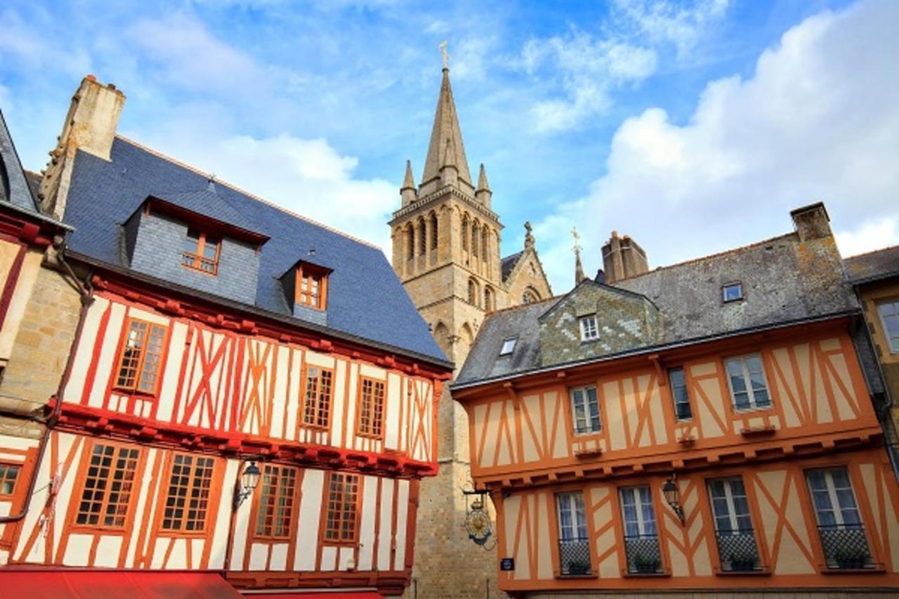 Apartamento Studio Convivial En Plein Coeur Du Centre Historique De Vannes Exterior foto